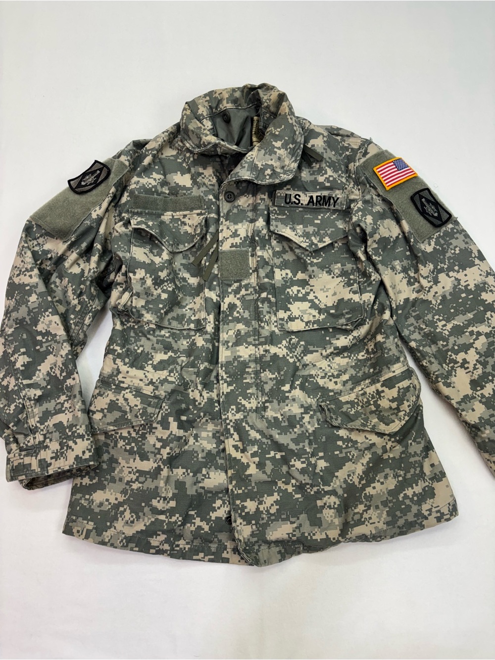 U.S. Army Digital Camo Field Jacket Size Small